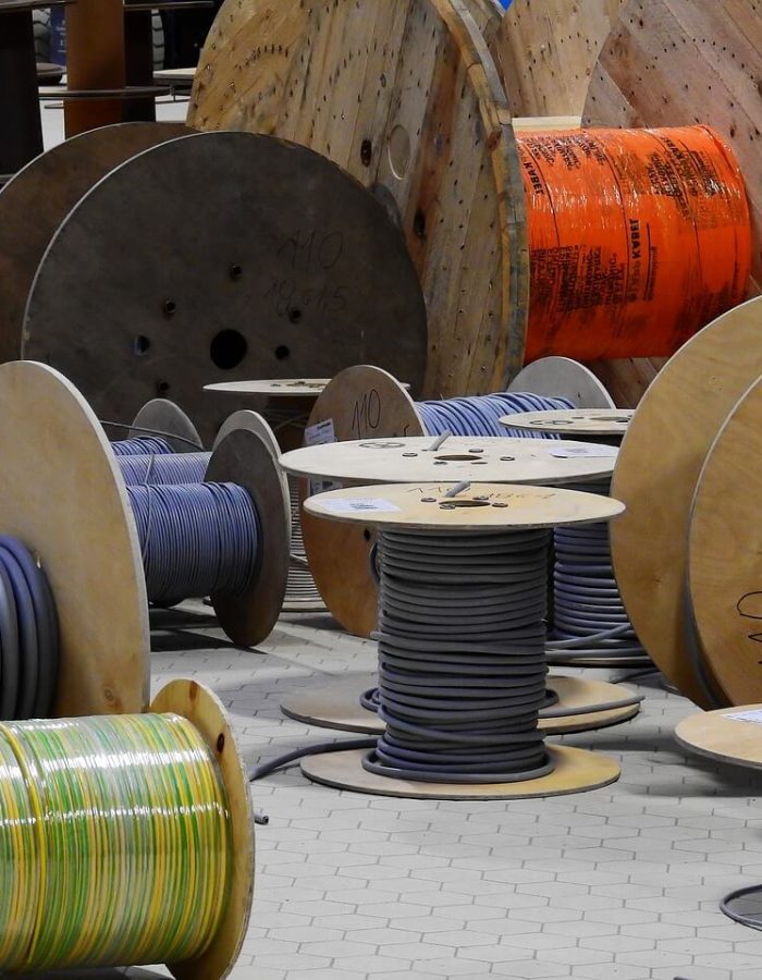 cables-gbaa893997_1280